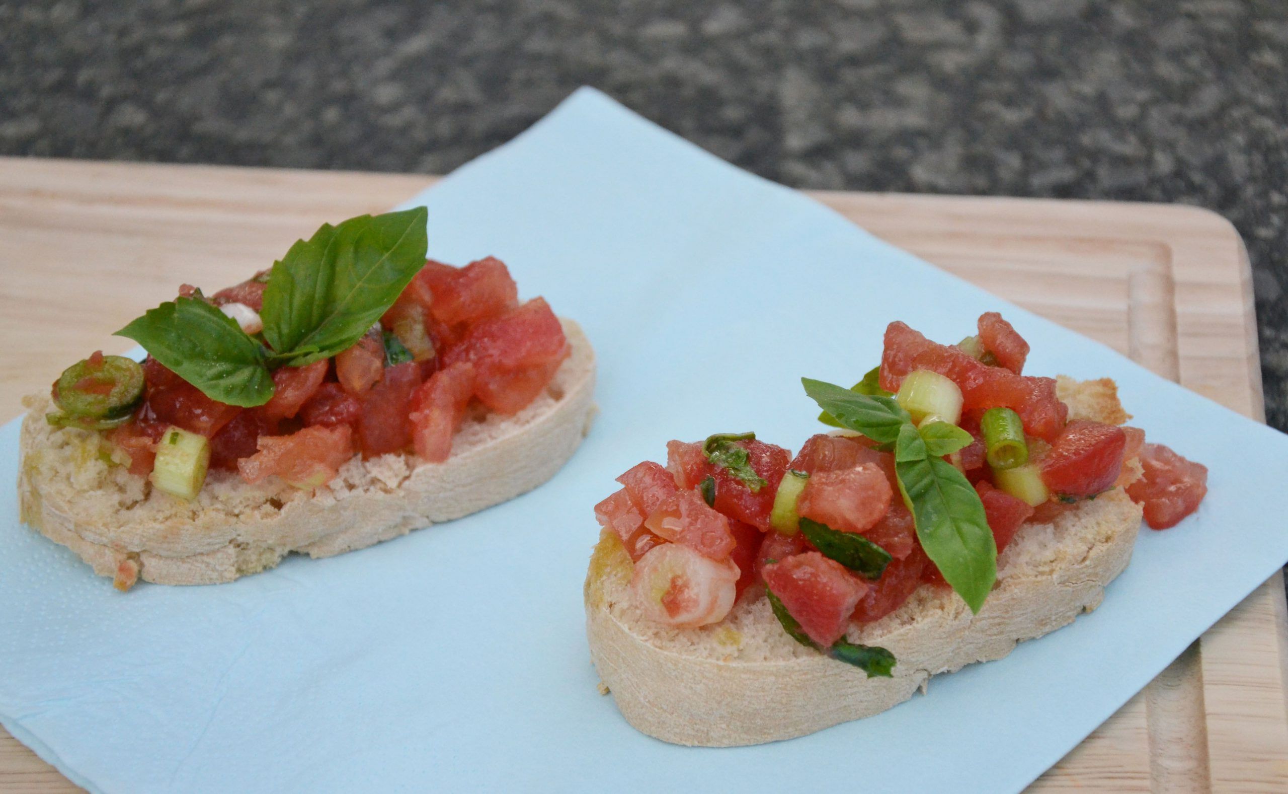 Bruschetta Met Tomaat En Basilicum - Brenda Kookt