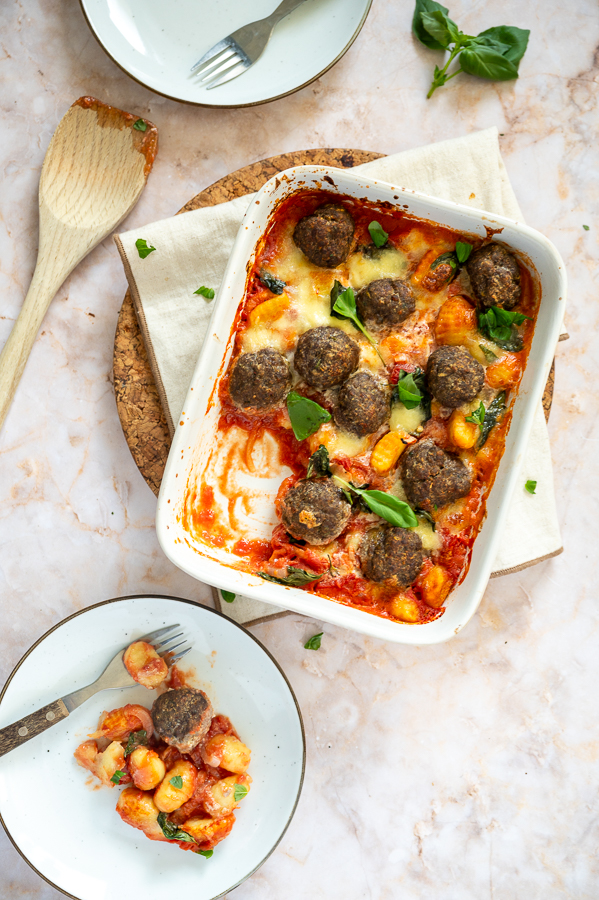 Gnocchi met gehaktballetjes in tomatensaus