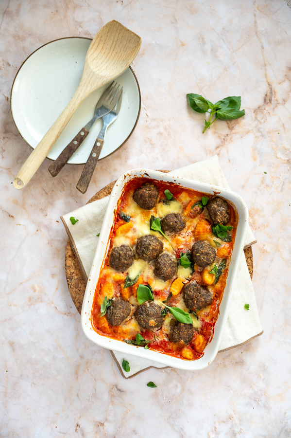 Gnocchi met gehaktballetjes in tomatensaus