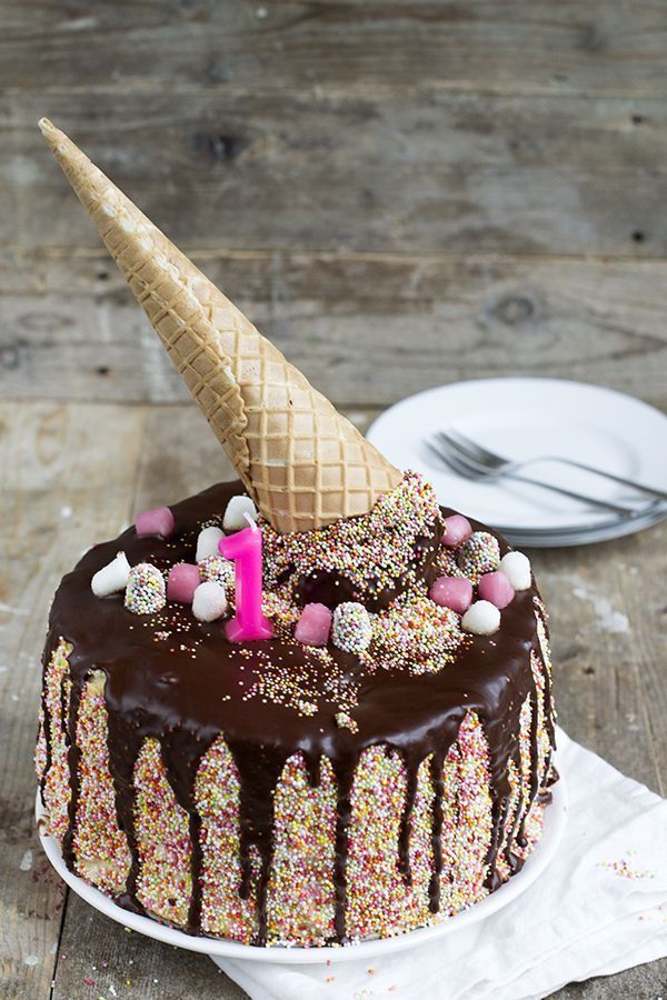 Disco dip cake - kindertaart recept | Brenda Kookt!