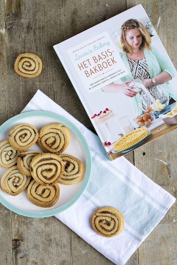 het-basisbakboek-recept-cinnamon-swirl-koekjes