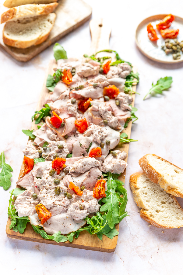 Vitello tonnato plank