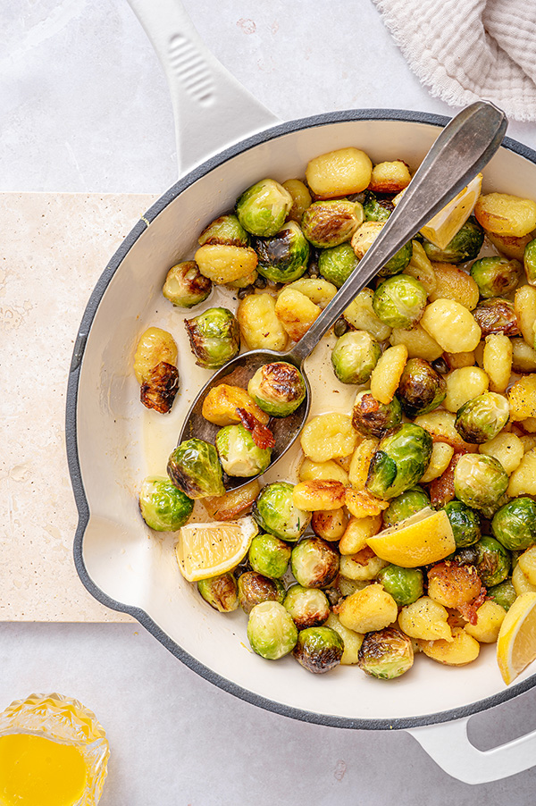 Gnocchi met spruiten en botersaus