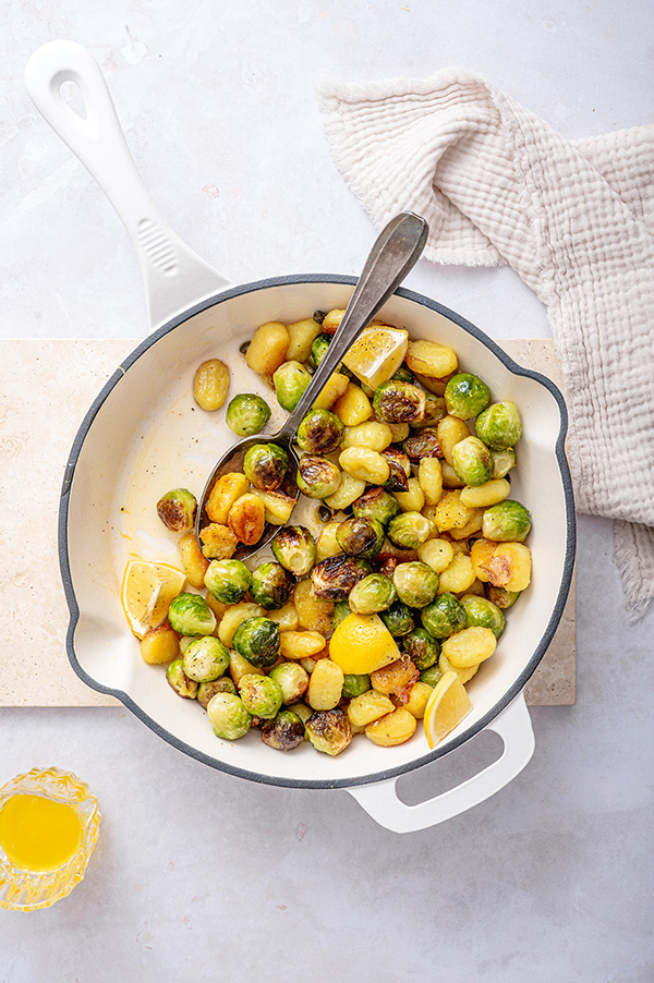 Gnocchi met spruiten en botersaus