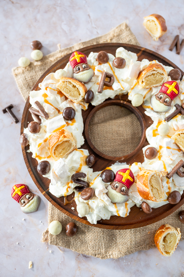 Sinterklaas Eton Mess Plank