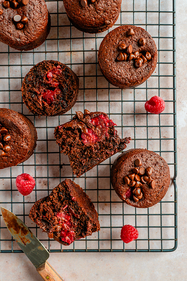 Pure-chocolade-chai-frambozenmuffins