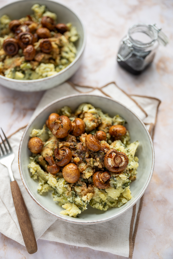 Boerenkoolstamppot met geroosterde champignons en balsamico