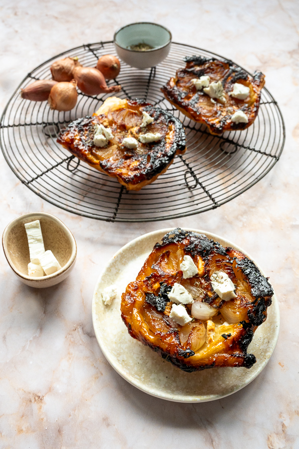 Mini tarte tatin met geitenkaas