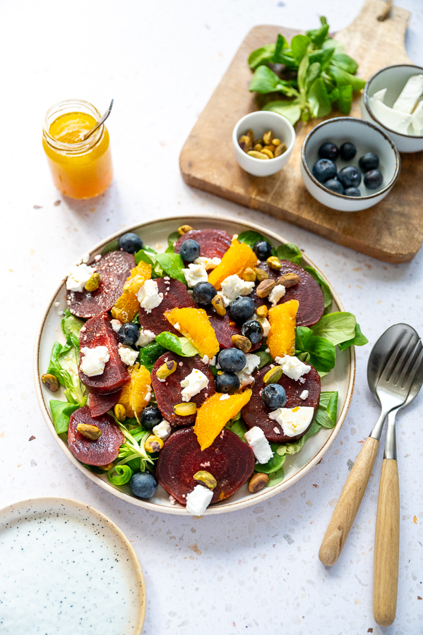 Bietensalade met sinaasappel en geitenkaas