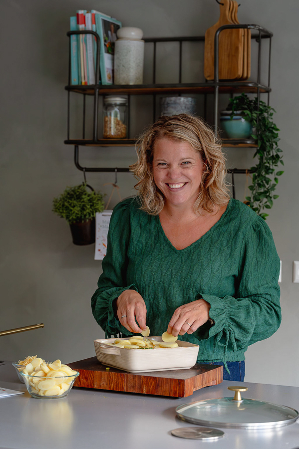 Preischotel met kerrie en gehakt