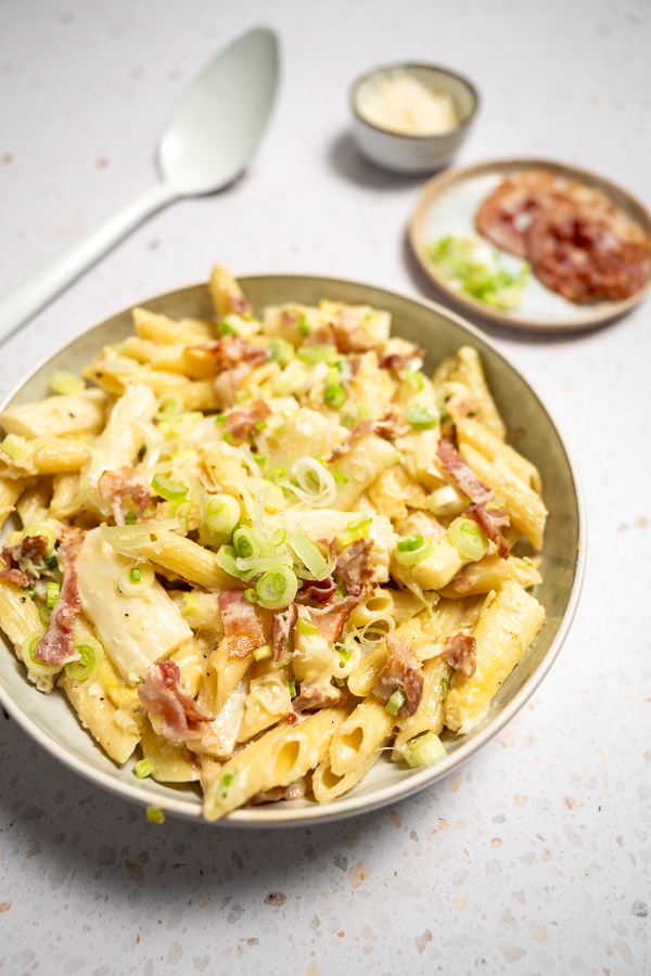 Romige pasta met asperges en spek - asperge recepten