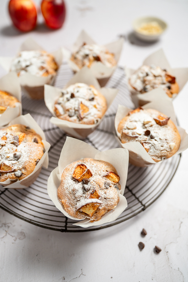 Appelmuffins met amandelen en chocolade