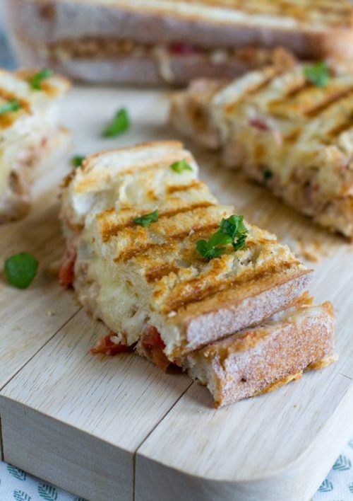 Tuna melt panini Brenda Kookt!