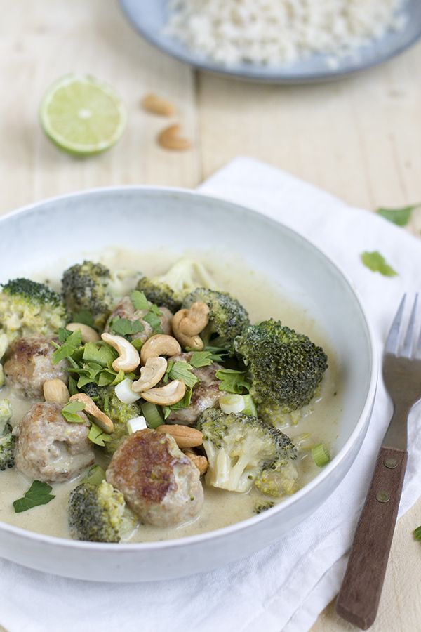 groene-curry-met-broccoli