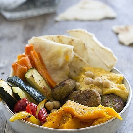 falafel bowl met pompoen