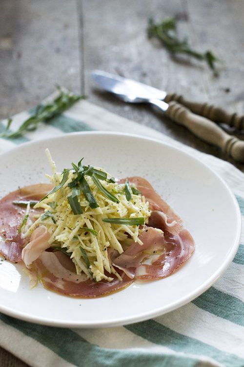 Knolselderijsalade met prosciutto 5 ingrediënten Jamie Oliver
