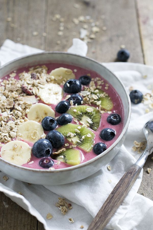 smoothiebowl rood fruit