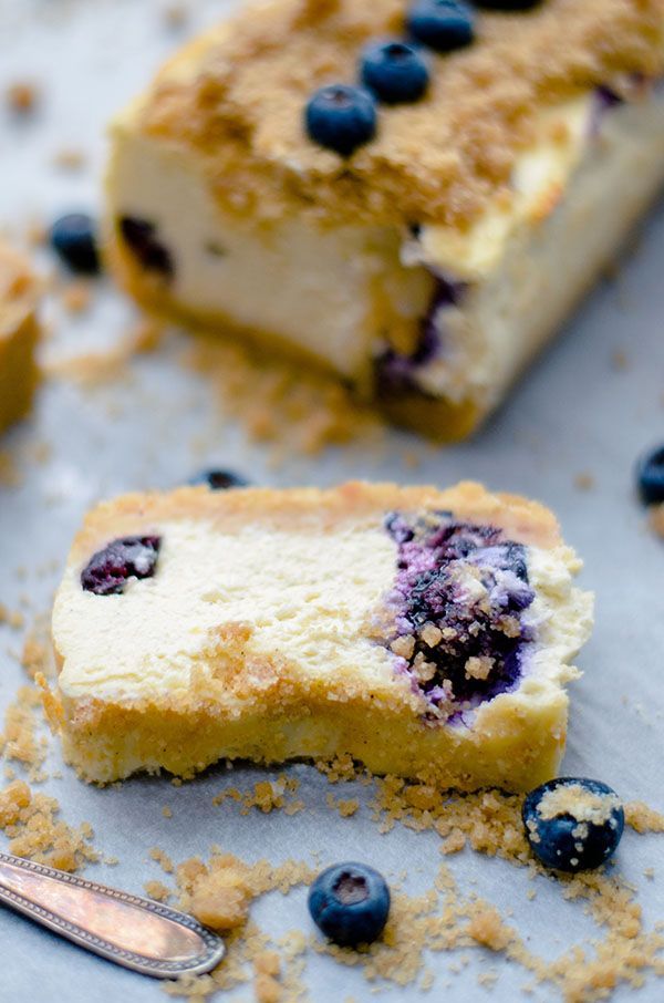 Blueberrycheesecake in een cakevorm