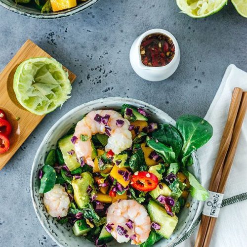 Frisse Oosterse salade met garnalen