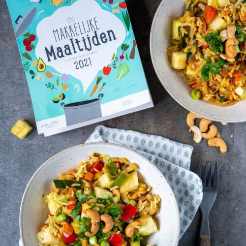 Gebakken rijst met ananas