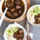 Spitskool met gehaktballetjes in ketjapsaus